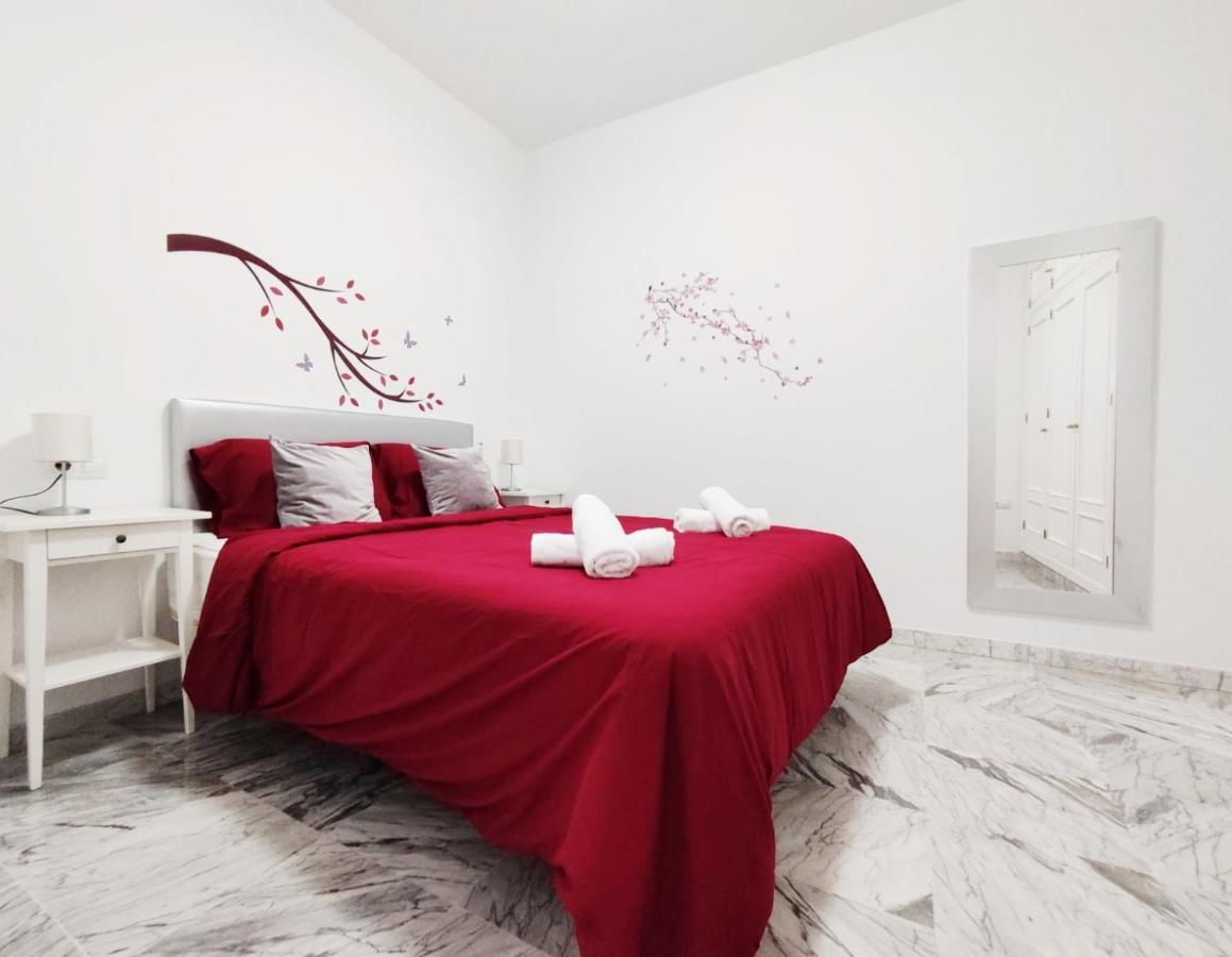 Ciriaco By Sevillaluxurysuites מראה חיצוני תמונה